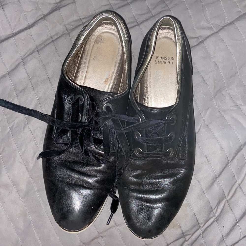 Johnston Murphy, Black with silver trim on a white comfy sole, women’s 9.5